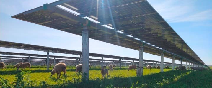 China Sets Clean Energy Records—While Propping Up Coal China Sets Clean Energy Records—While Propping Up Coal