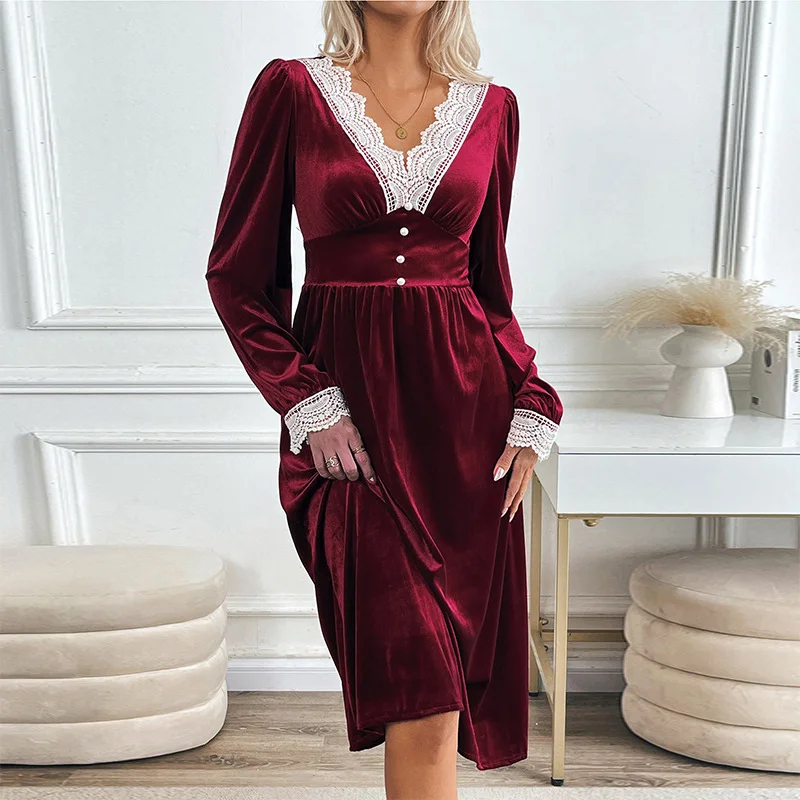New French Court Elegant Retro Style Lace Spliced V-neck Velvet Dress