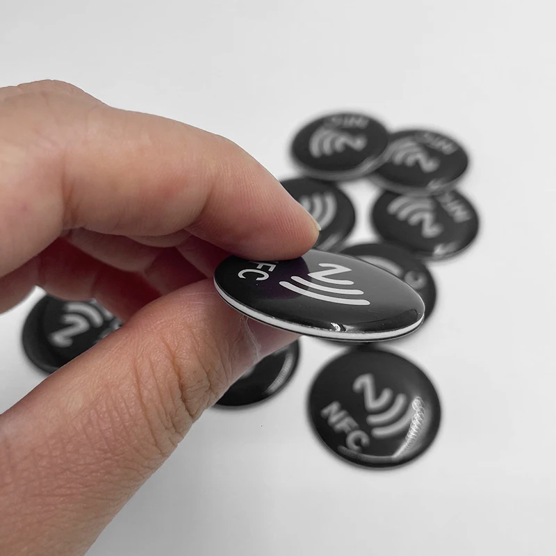 10Pcs NFC Tags Ntag 213 Chip 13.56 Mhz Readable Writable Stickers Tags Phone Sticker Digital Business Card NFC Micro Tag