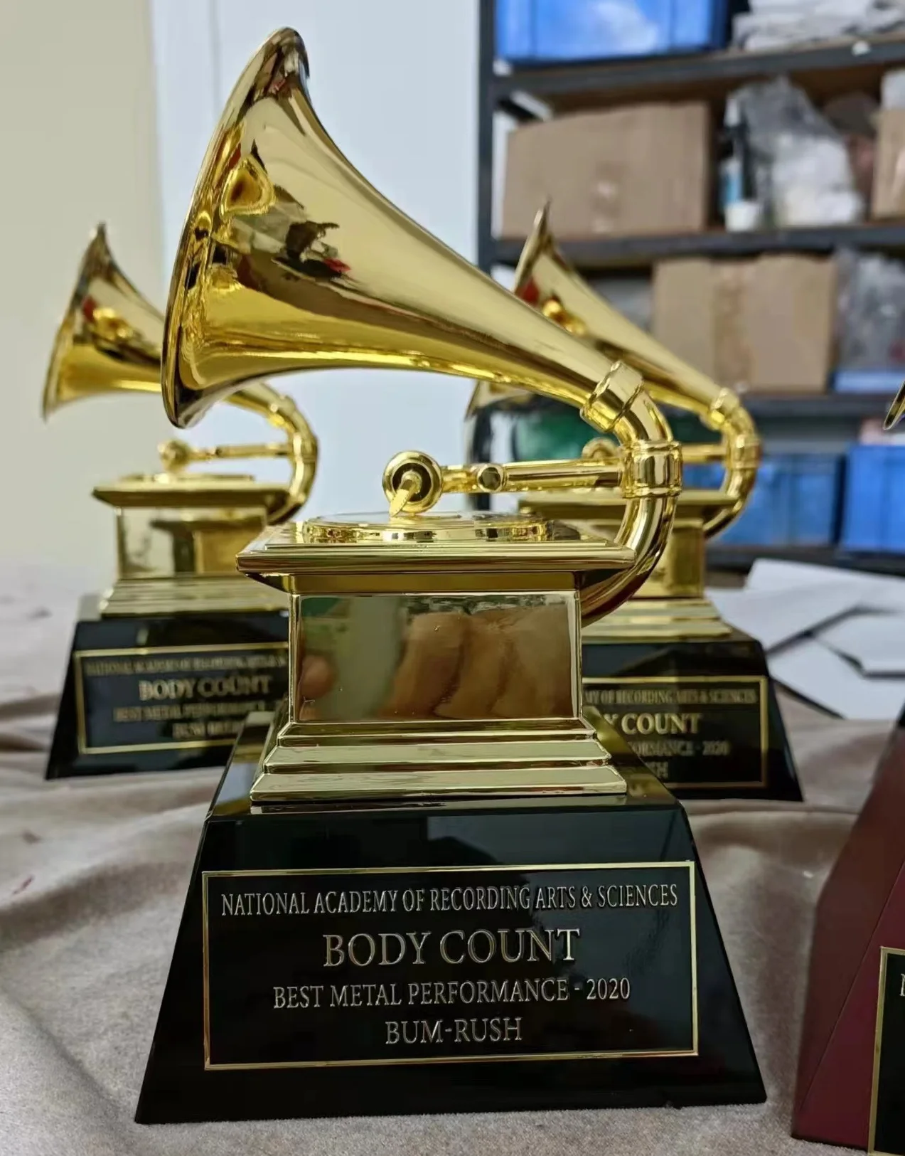 Crystal Base THE GRAMMYS Awards Gramophone Metal Trophy by NARAS Nice Gift Souvenir Collections Free Lettering