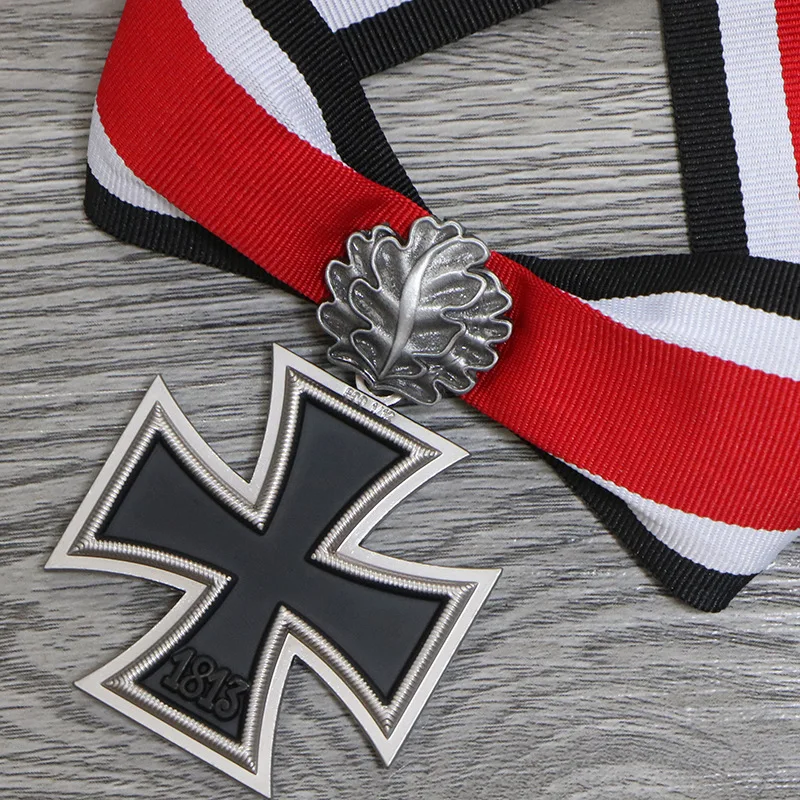 Prussian Badge German Iron Cross Badges Woven Ribbon Swordless Oak Leaf Medal Pins Brooch DIY Clothing Accessories