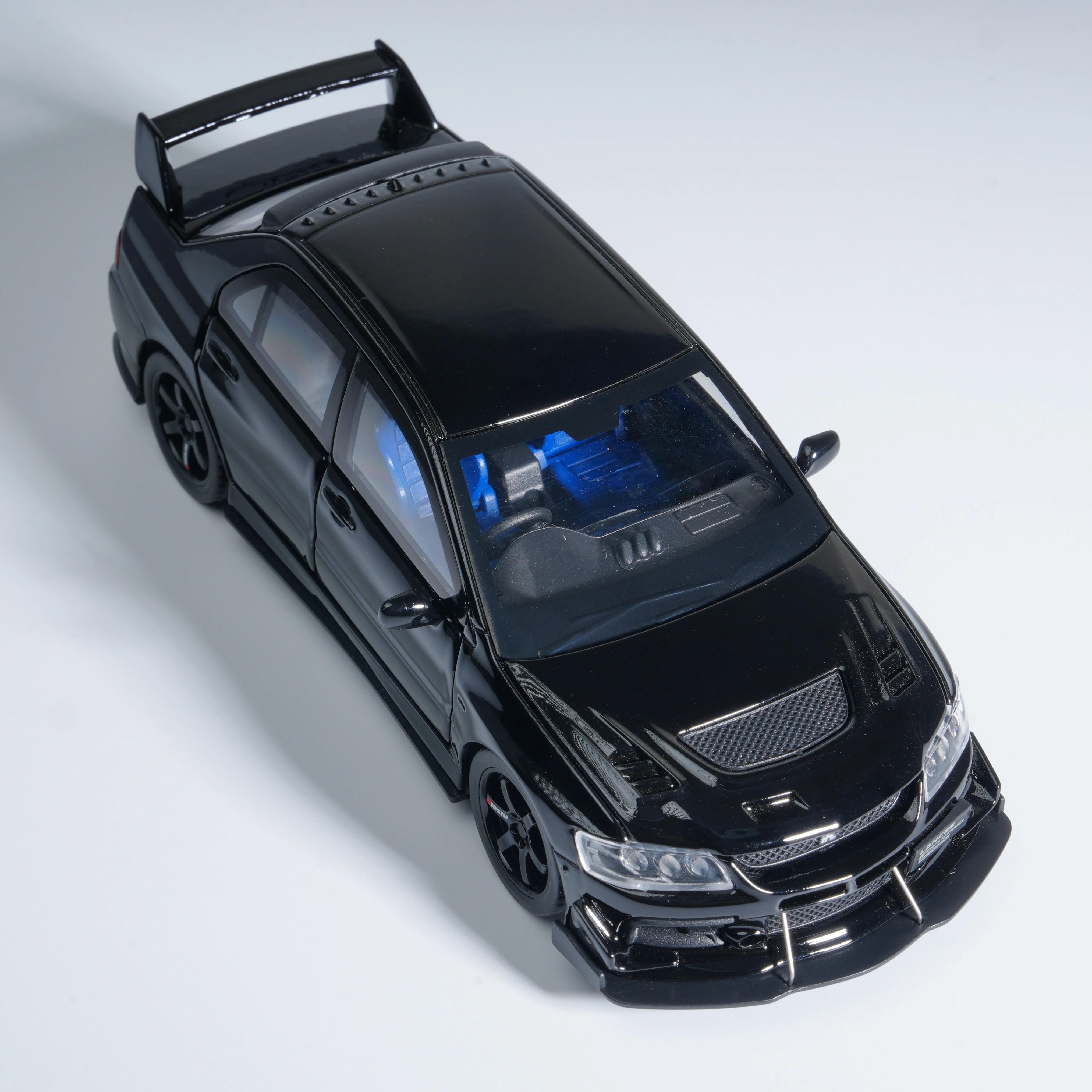 1:32 EVO Alloy Racing Car Model, Die-cast Metal Car, Front and Rear Doors Openable, Birthday Gift, Home Decor, Collectible