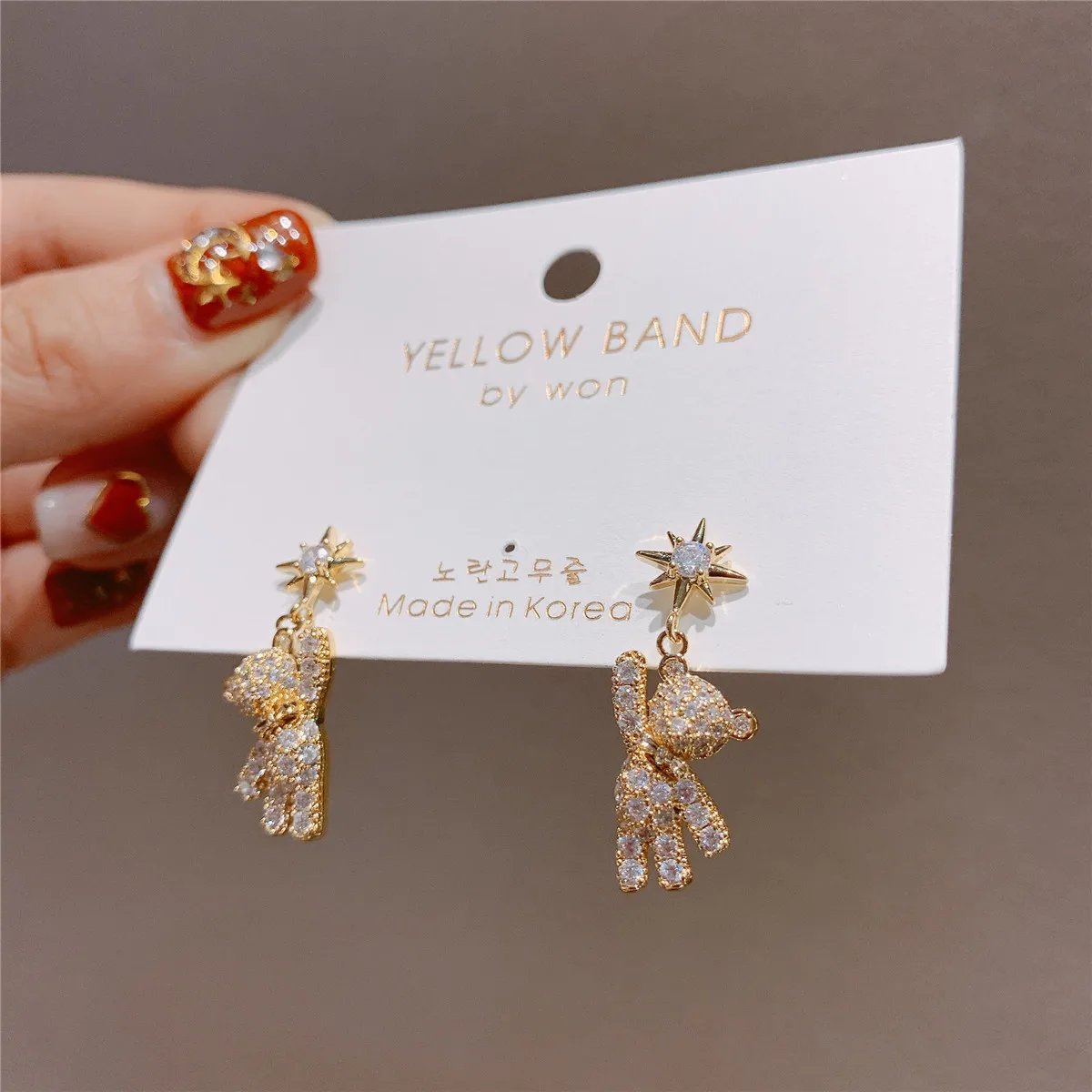 Fashion Crystal Zircon Stud Earrings Woman Simple Cute Star Bear Statement Earring Jewelry Gift Korean