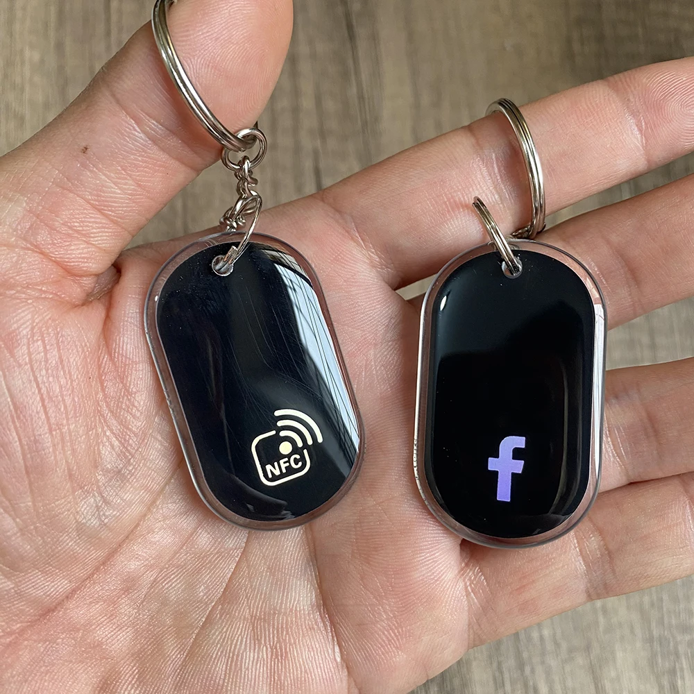 Increase Followers with NFC Tap Key Tag Card Epoxy Waterproof Instagram Facebook WhatsApp NFC Keychain
