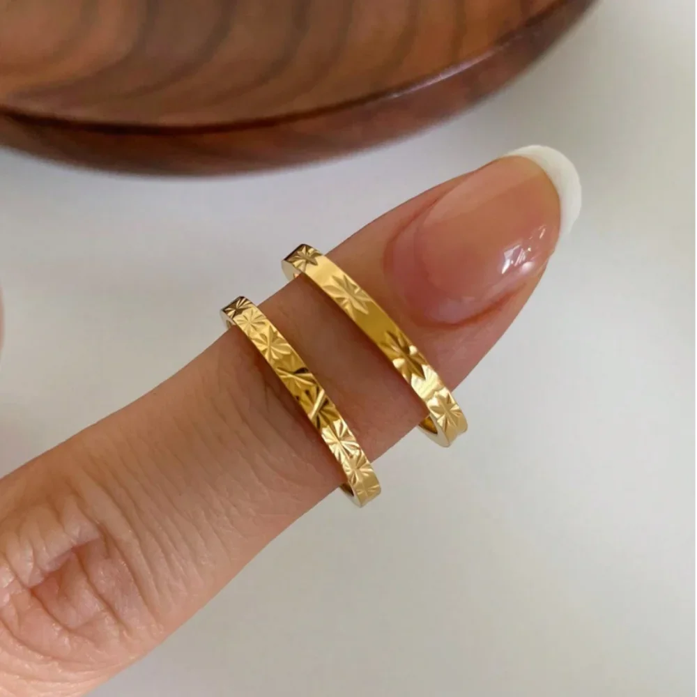 Stainless Steel Rings For Women Golden Stackable Starburst Textured Pattern Minimalist Delicate Finger Tail Joint Jewelry