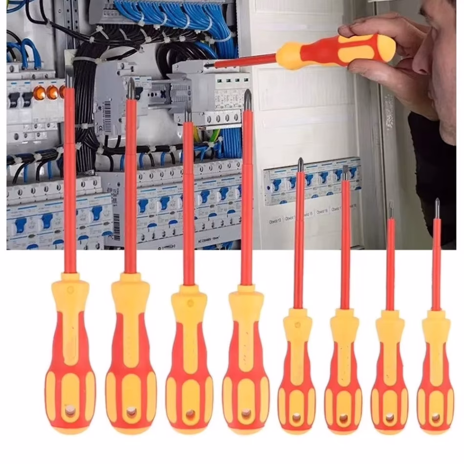 Screwdriver Set With Insulated Chrome Vanadium Steel Blade Ergonomic PP TPR Handle Magnetic Tip Flat Head And Cross Head 3-6mm