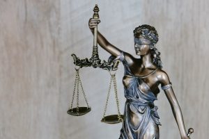 defective drug lawsuit attorney