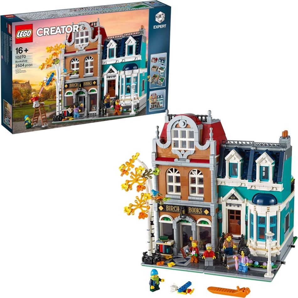 LEGO Creator Expert Bookshop 10270 Modular Building, Home Décor Display Set for Collectors, Advanced Collection, Gift Idea for 16 Plus Year Olds