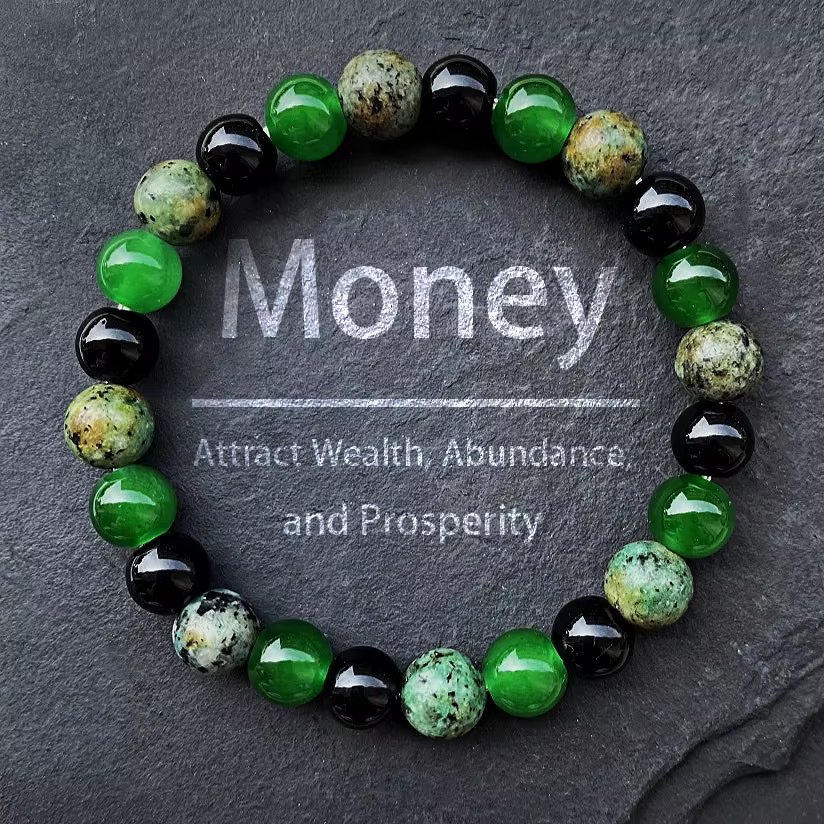Fashionable 8mm Green Beaded Bracelet – Handmade Elastic Rope Bracelet – The Best Gift to Give