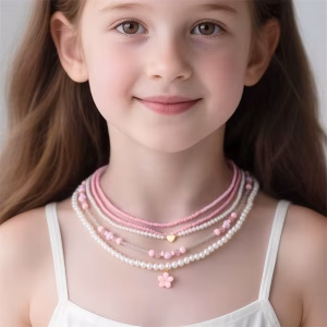 5pcs/set Fresh Heart Necklace for Girls – A Dainty, Designed Pendant for Sweet Everyday Wear.