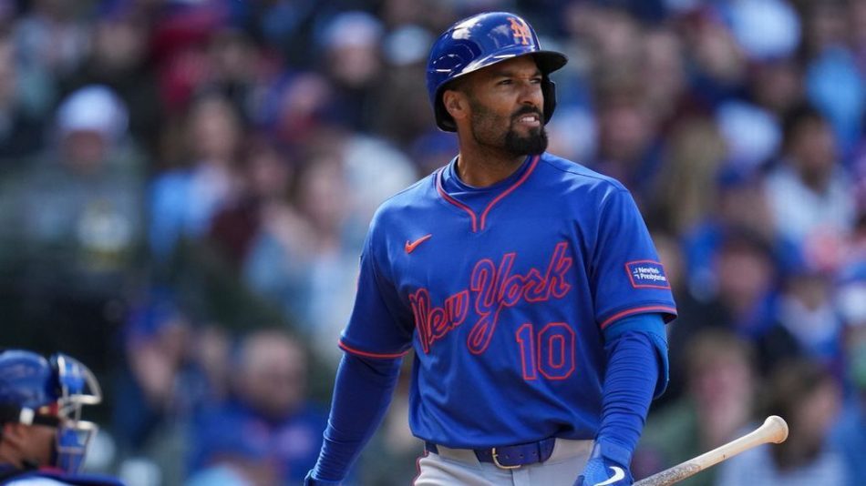 Mets in free fall after losing 10th straight game Mets in free fall after losing 10th straight game
