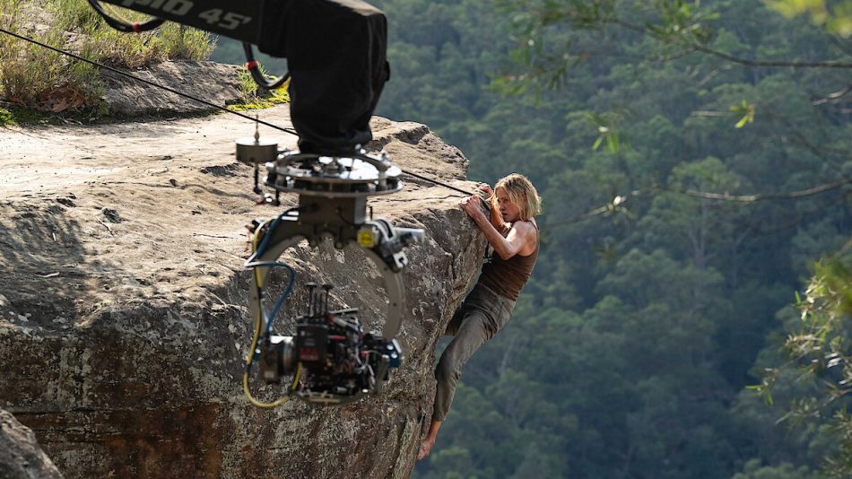 Did Charlize Theron Really Climb an Apex Billboard? Did Charlize Theron Really Climb an Apex Billboard?