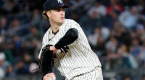 Yankees game vs Blue Jays start delayed due to weather
