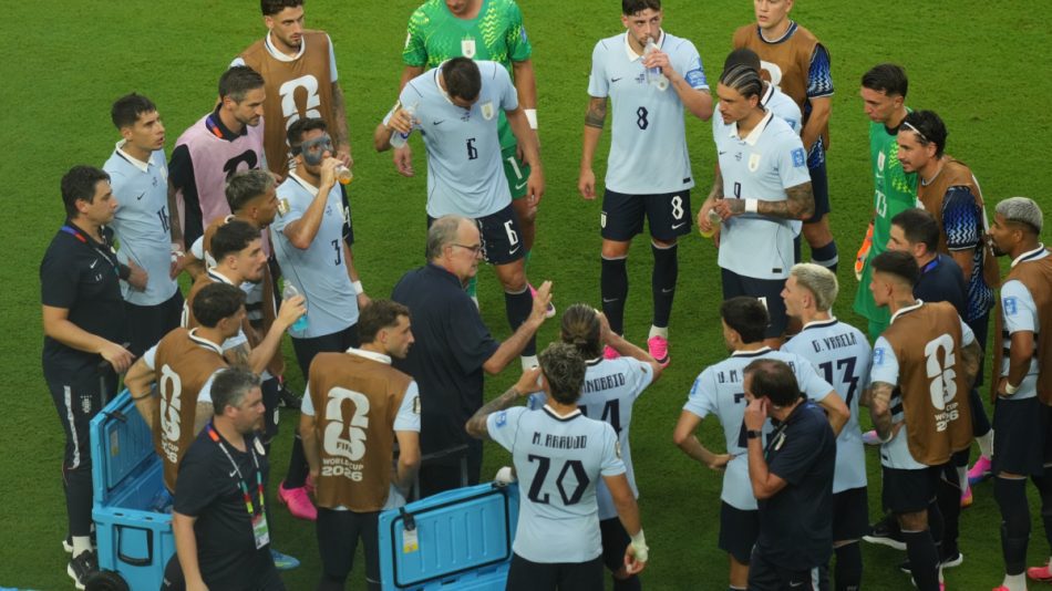 A coup by the Uruguayan players against Marcelo Bielsa is revealed