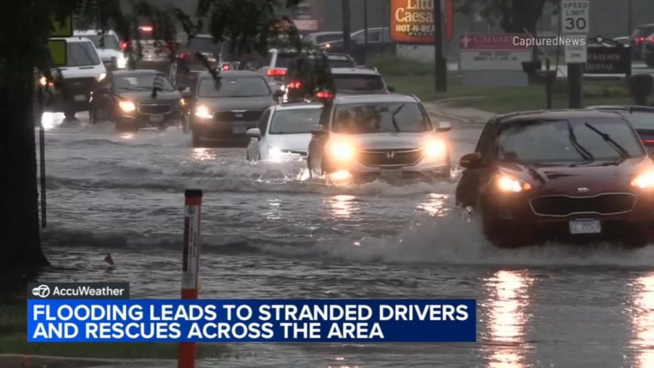 Chicago weather: Flood Warning for area as storms cause damage power outages; woman dies in Kendall Co.; July 4 fireworks canceled