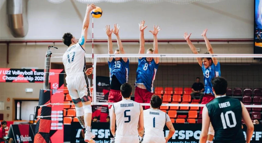 Portugal soma terceira derrota e despede-se da fase final do Euro sub-22 de voleibol Portugal soma terceira derrota e despede-se da fase final do Euro sub-22 de voleibol