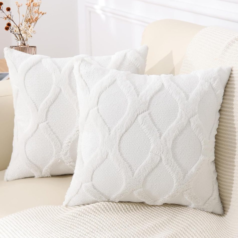 decorUhome Fall Throw Pillow Covers 18×18 Inch Set of 2, Soft Plush Faux Fur Wool Cream White Accent Couch Pillow Covers for Modern Farmhouse Bed Sofa Living Room