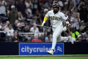 Arizona Diamondbacks at San Diego Padres